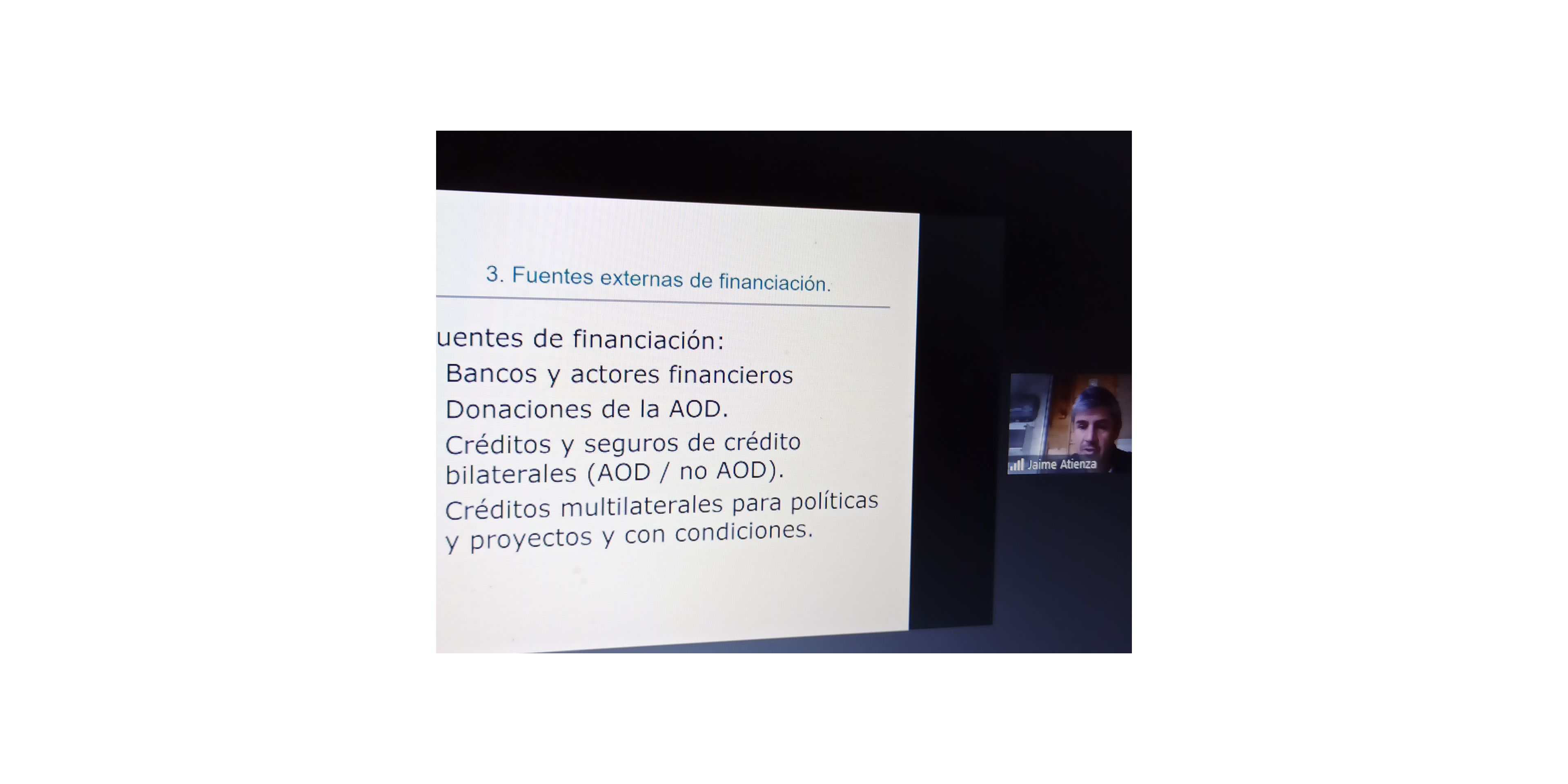 “El contagio económico es el gran contagio que se produce en África Subsahariana”